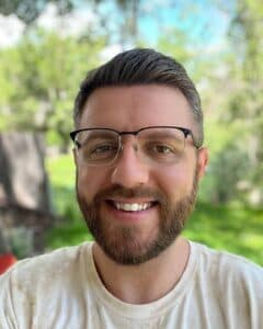 headshot of alumnus eric gehrke